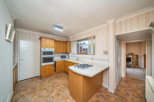 KITCHEN- click for photo gallery